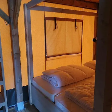 Luxury tent Safaritent Betuwe *